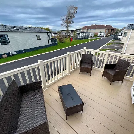 Althea, White Horse, Seal Bay Resort Selsey Exterior photo